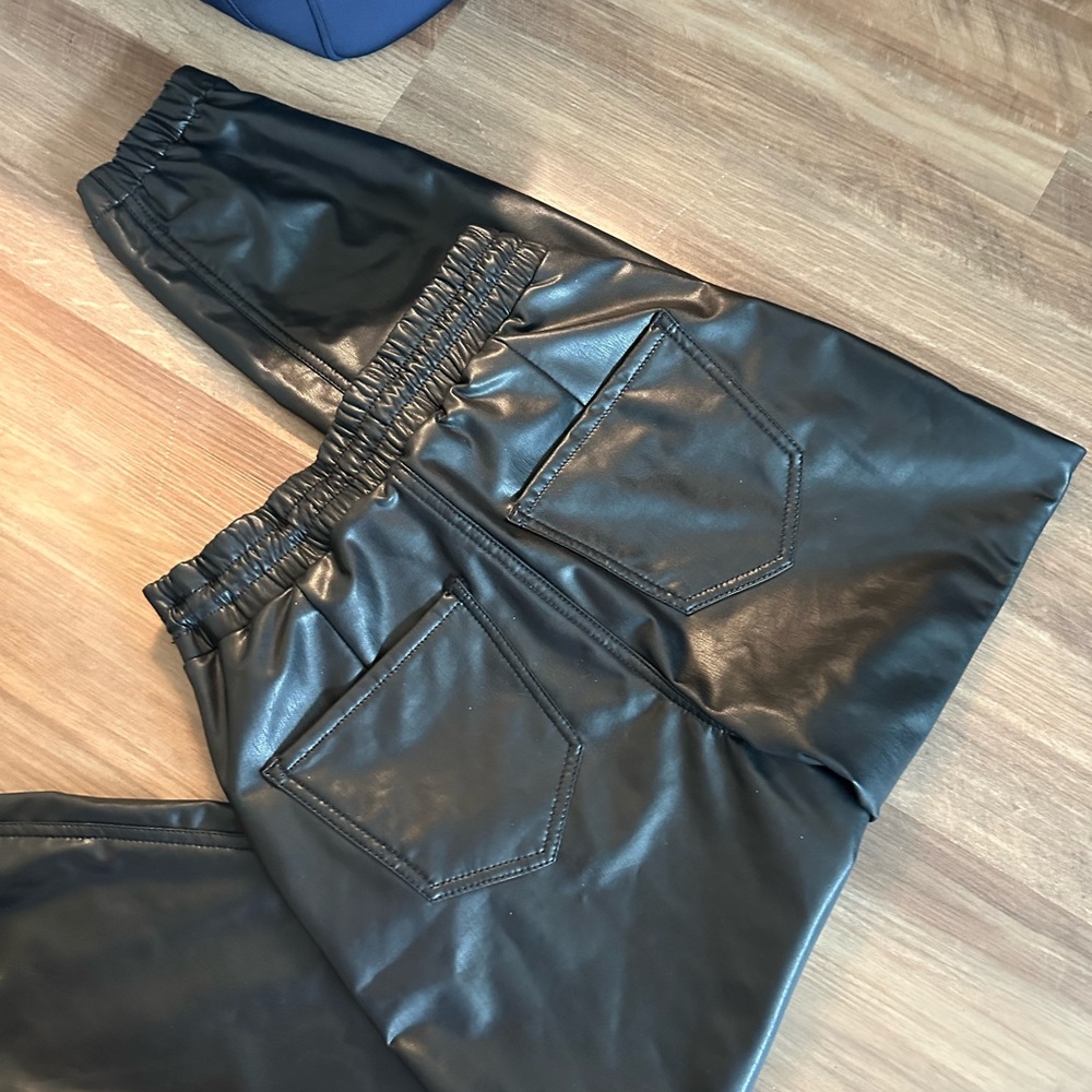 Pleather joggers - Picture 3 of 4